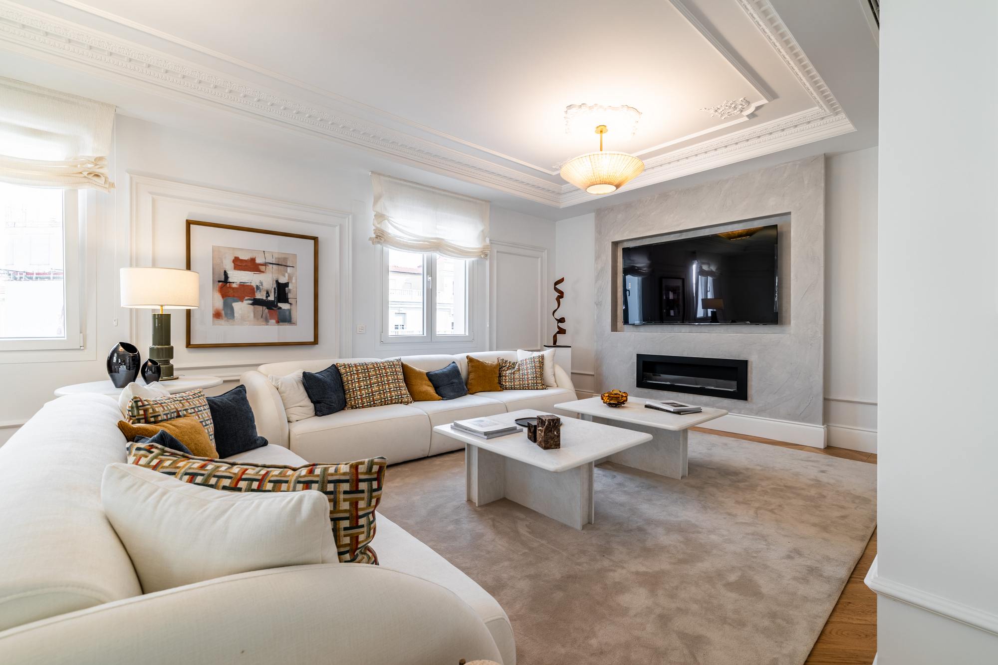 living - Piso de 316m² en venta en Goya, Madrid - gallery thumbnail - 2