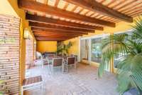 living - 379m² house / villa for sale in Valencia Region, Valencia - gallery thumbnail - 5