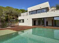 living - Villa moderna recién construida en venta en Cala Canyelles - gallery thumbnail - 3