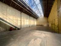 logistics - Activités / Bureaux À Louer - gallery thumbnail - 5
