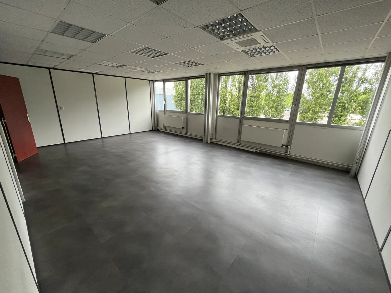 logistics - Activités / Bureaux À Louer - gallery - 10