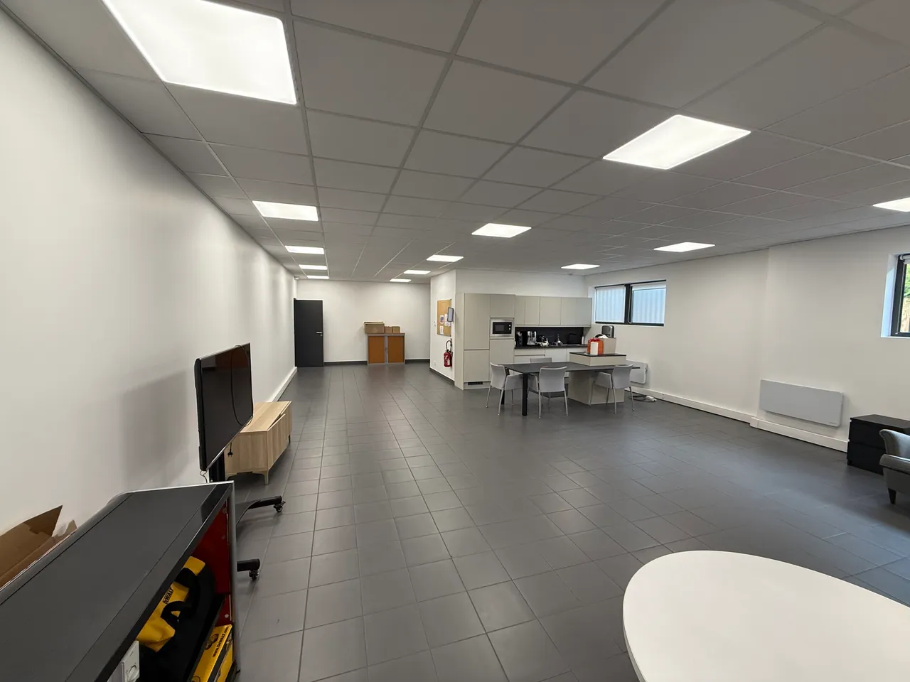 logistics - Activités / Bureaux À Vendre - gallery - 7