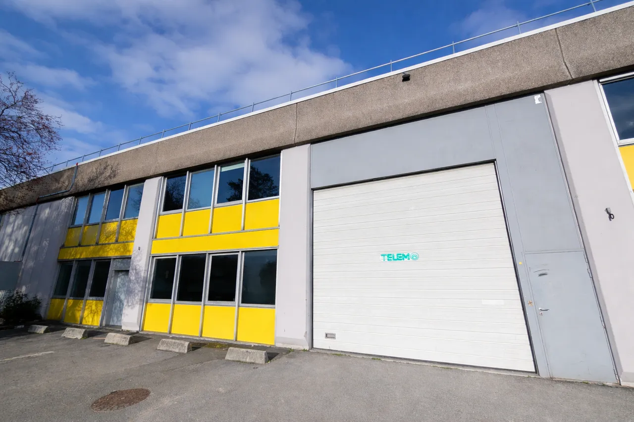 logistics - Activités / Bureaux À Louer - gallery - 4