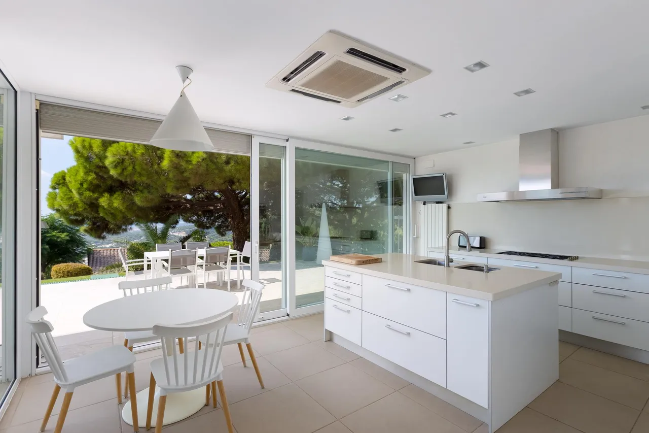 living - 617m² house / villa for sale in Sant Andreu de Llavaneres - gallery - 10