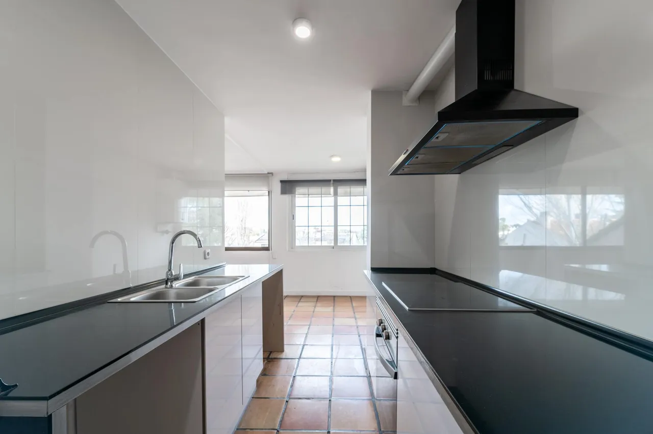 living - 97m² apartment for sale in El Soto de la Moraleja, Madrid - gallery - 9