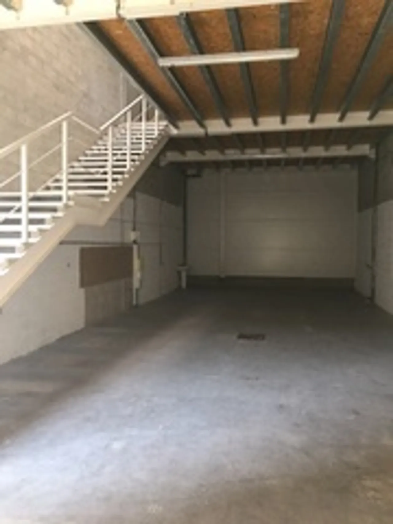 logistics - Activity Facility For Rent - gallery - 2