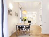 living - 76m² apartment for sale in Gótico, Barcelona - gallery thumbnail - 6