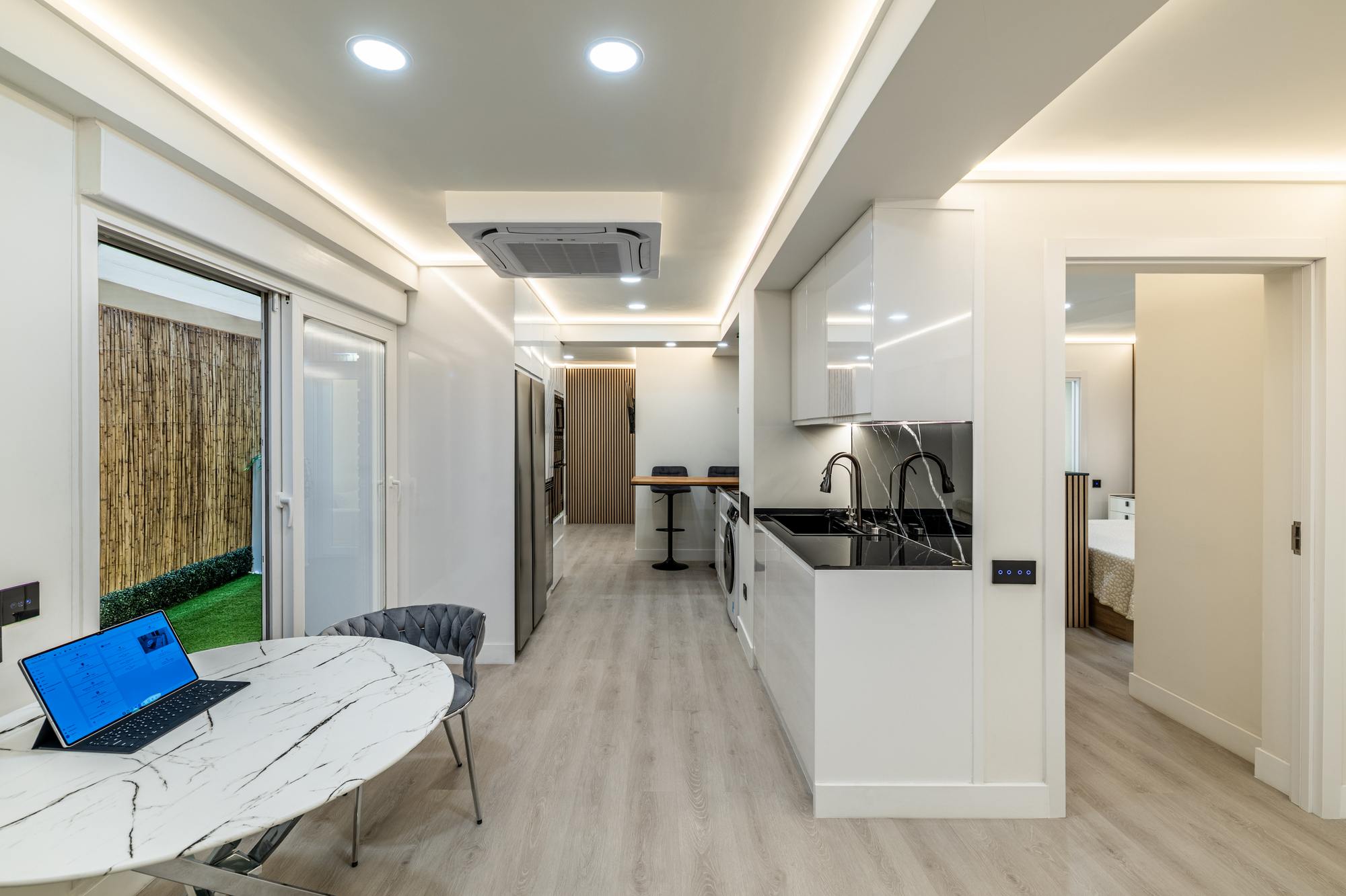 living - Piso de 111m² con 15m² terraza en venta en Lista, Madrid - featured