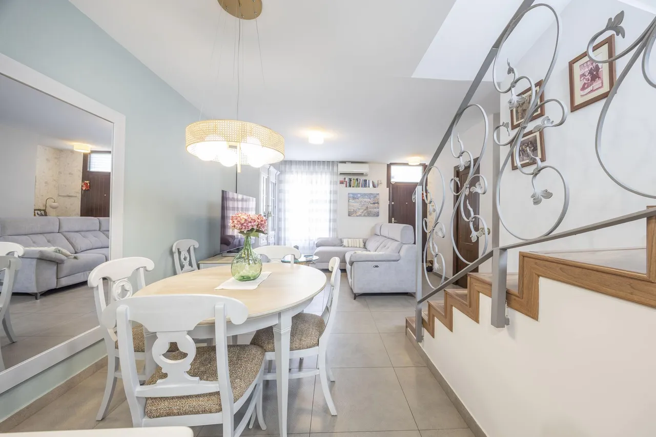 living - Casa / villa de 163m² en venta en El Pla del Real, Valencia - gallery - 3
