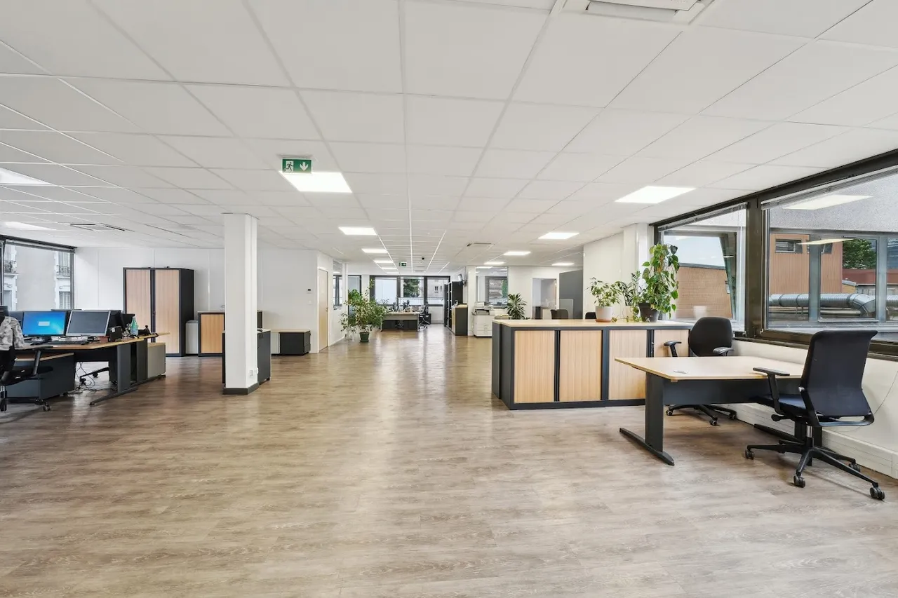 office - Bureaux À Louer - gallery - 2