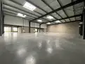 logistics - Activités / Bureaux À Louer - gallery thumbnail - 2