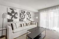 living - Piso de 70m² en alquiler en Ventilla - Almenara, Madrid - gallery thumbnail - 1