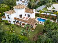 living - 373m² house / villa with 122m² terrace for sale in Quinta - gallery thumbnail - 1