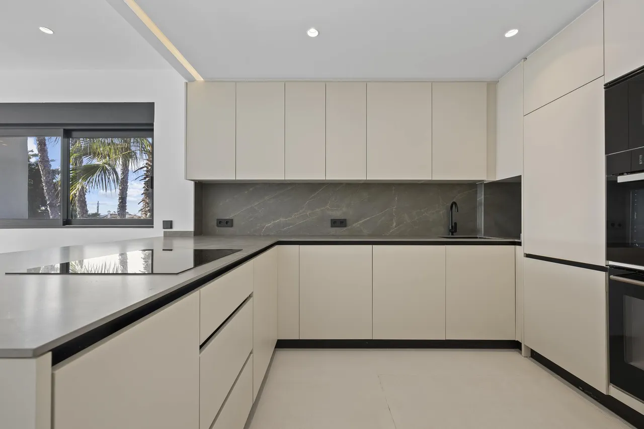 living - Golden Hills - Villas y áticos contemporáneos en El Paraíso, Estepona - gallery - 7