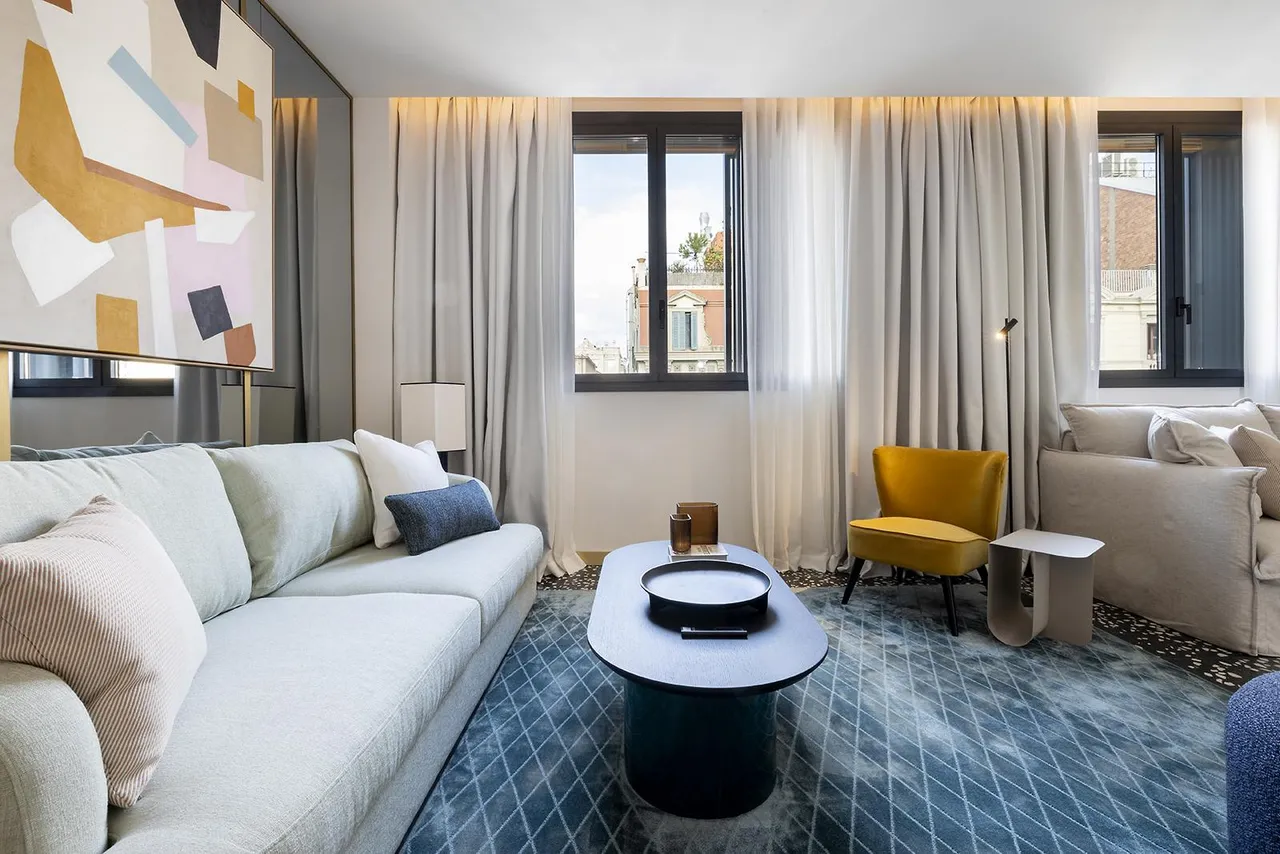 living - 80m² apartment for rent in Eixample Right, Barcelona - gallery - 7