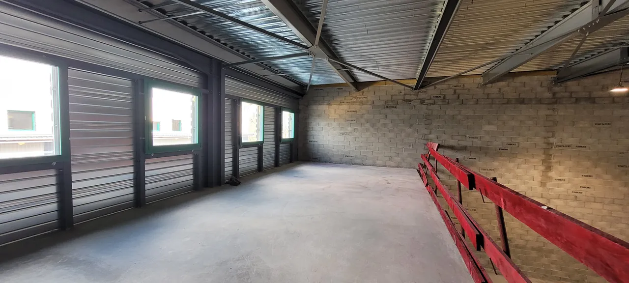 logistics - Activity Facility For Rent - gallery - 8