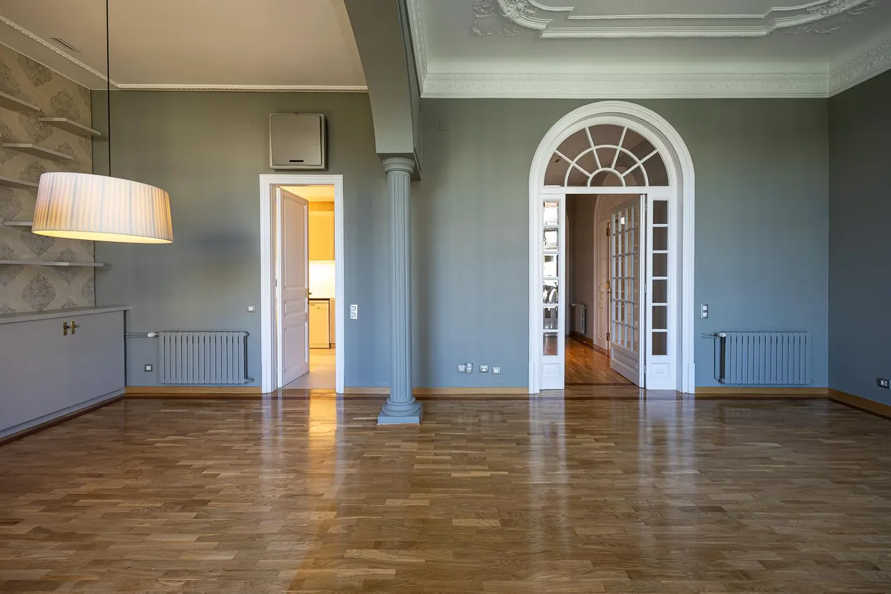 living - Piso de 217m² con 10m² terraza en venta en Eixample Izquierdo - gallery - 7