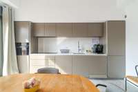 living - Ático de 85m² con 34m² terraza en venta en Eixample Derecho - gallery thumbnail - 8