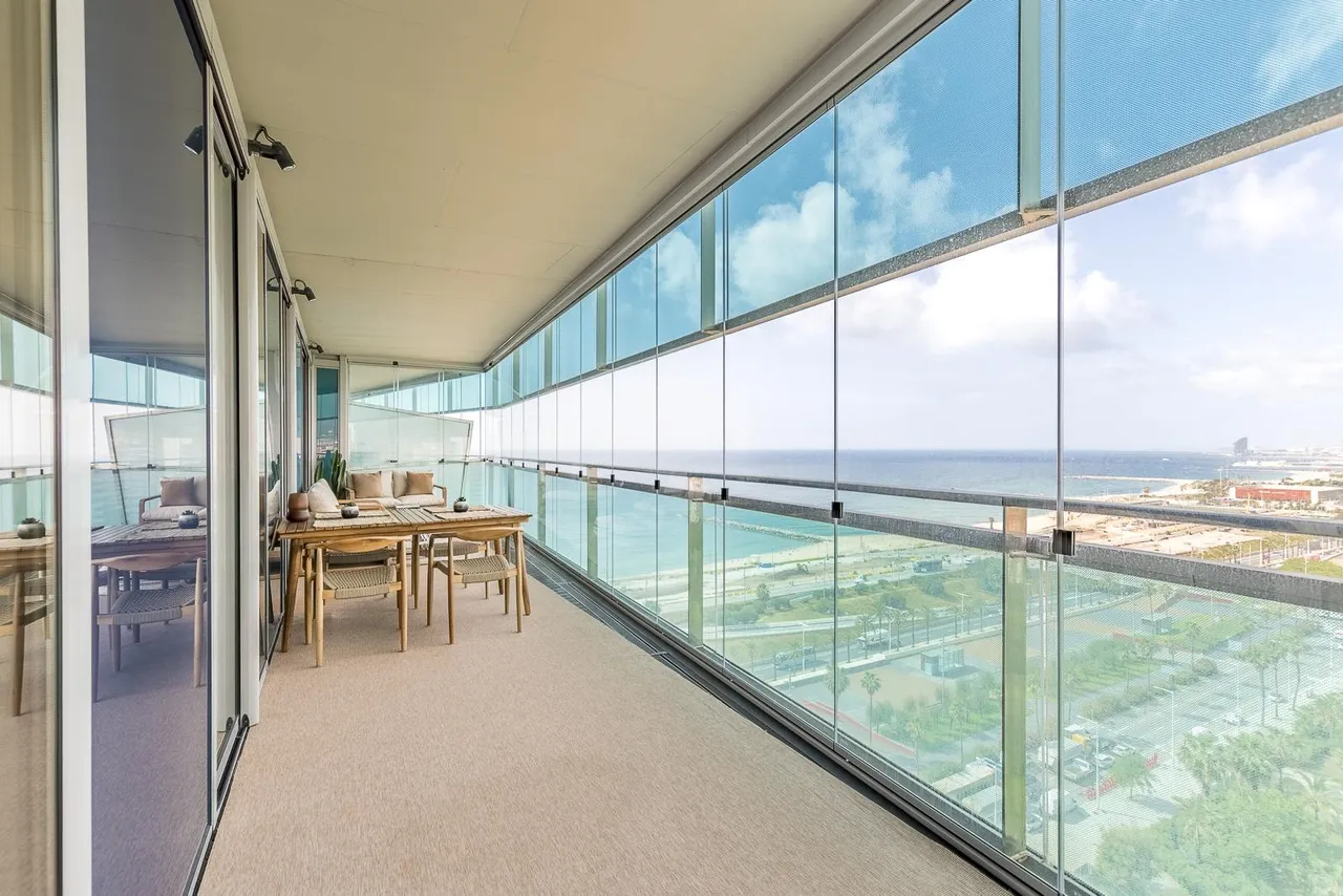 living - Piso de 82m² con 35m² terraza en venta en Diagonal Mar - gallery - 7