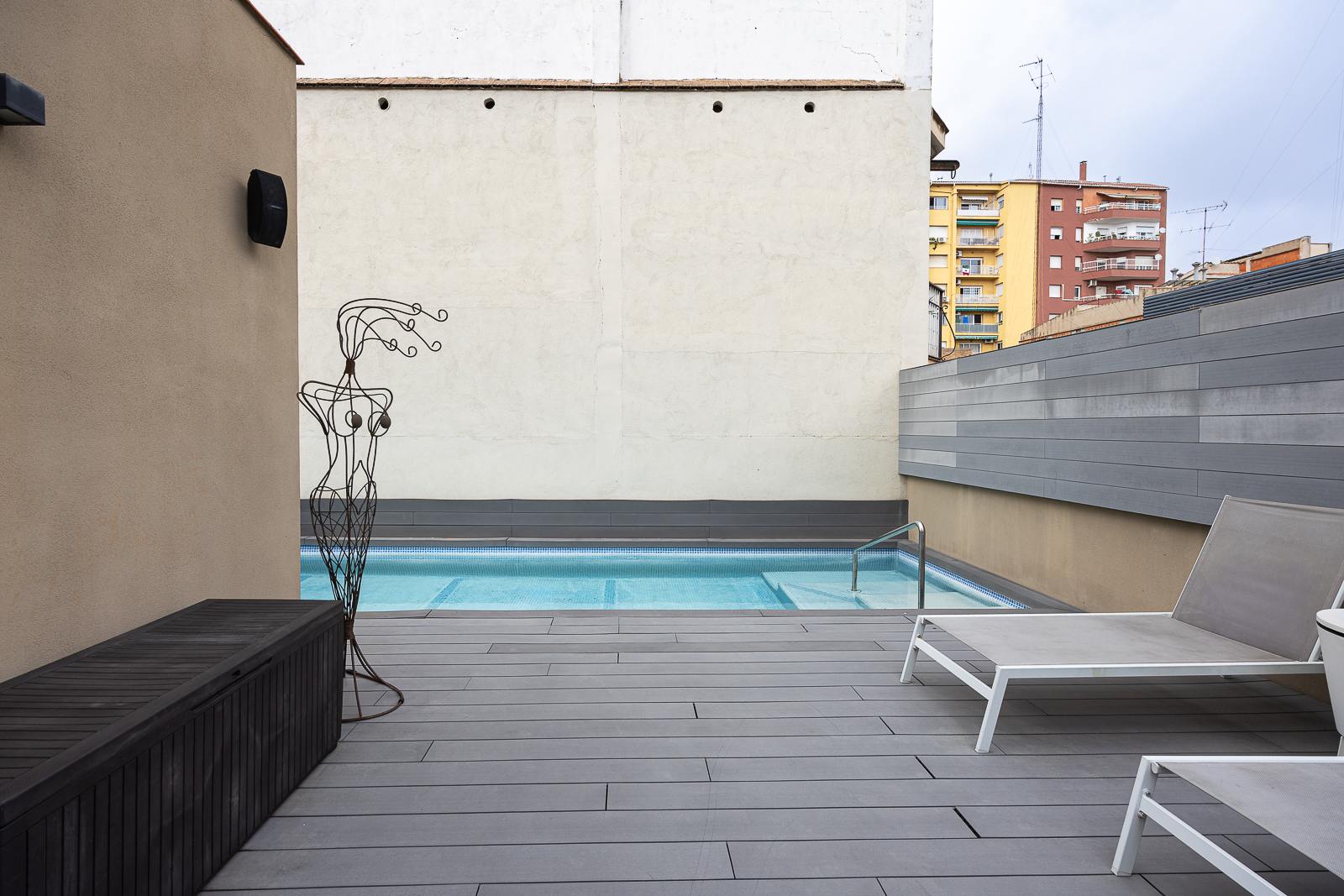 living - Casa / villa de 293m² con 100m² terraza en venta en Gràcia - featured