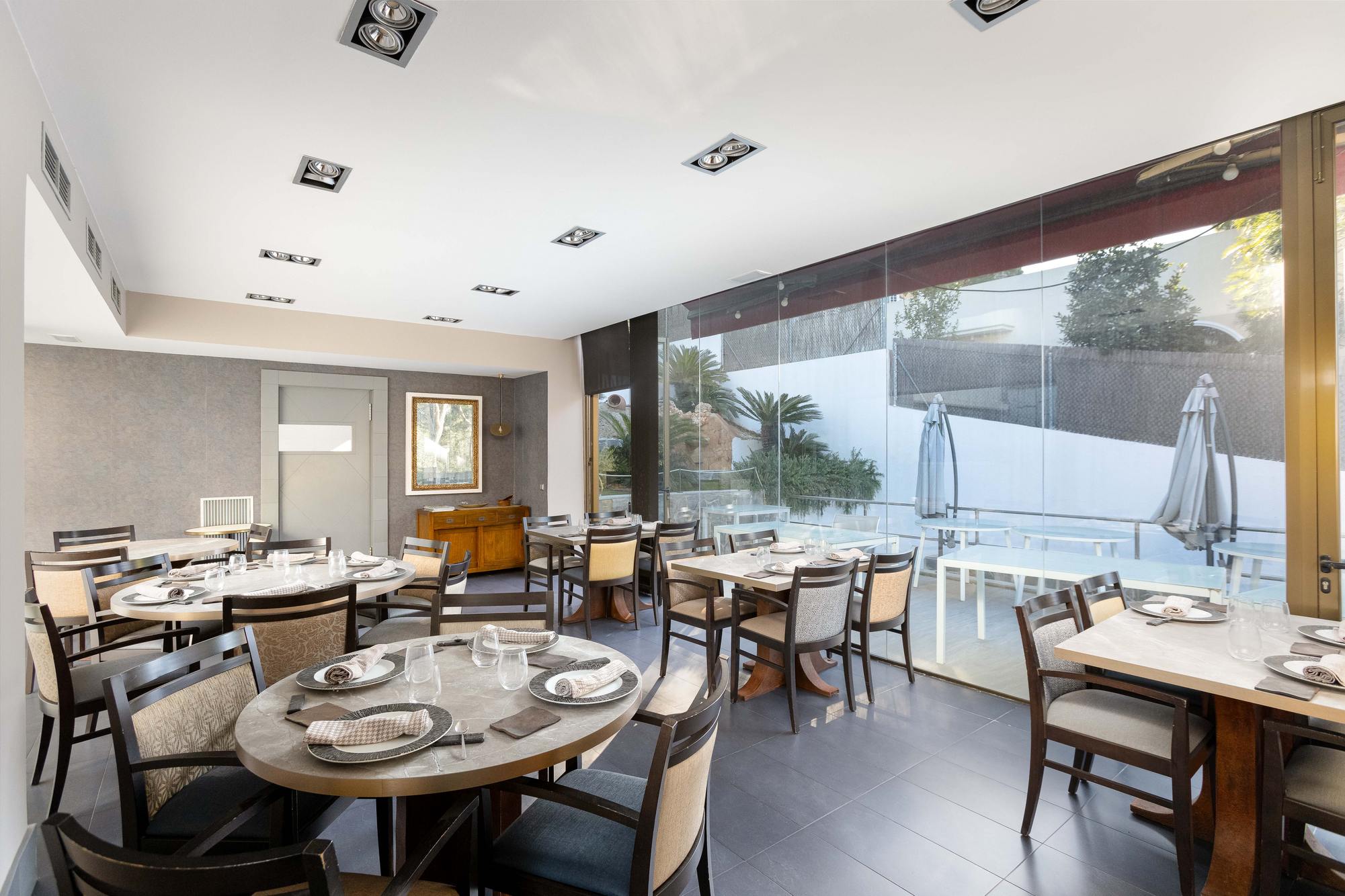 living - 459m² house / villa for sale in Cabrils, Barcelona - gallery thumbnail - 10