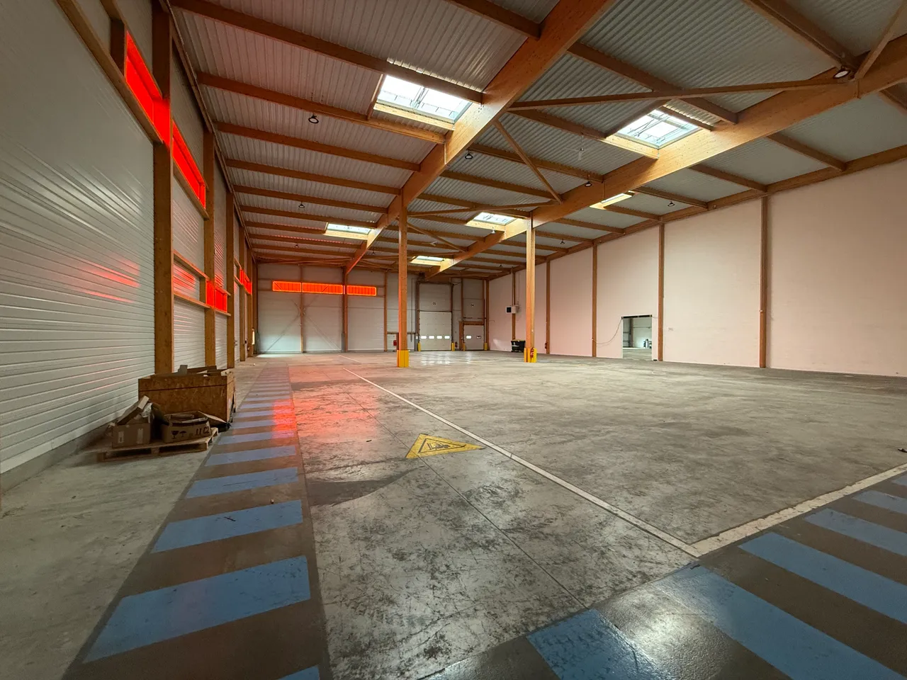 logistics - Activités / Bureaux À Louer - gallery - 6