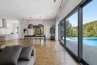 living - 701m² house / villa for rent in Son Vida, Balearic Islands - gallery thumbnail - 4