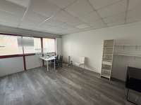 logistics - Light Industrial Premises / Offices For Rent - gallery thumbnail - 5