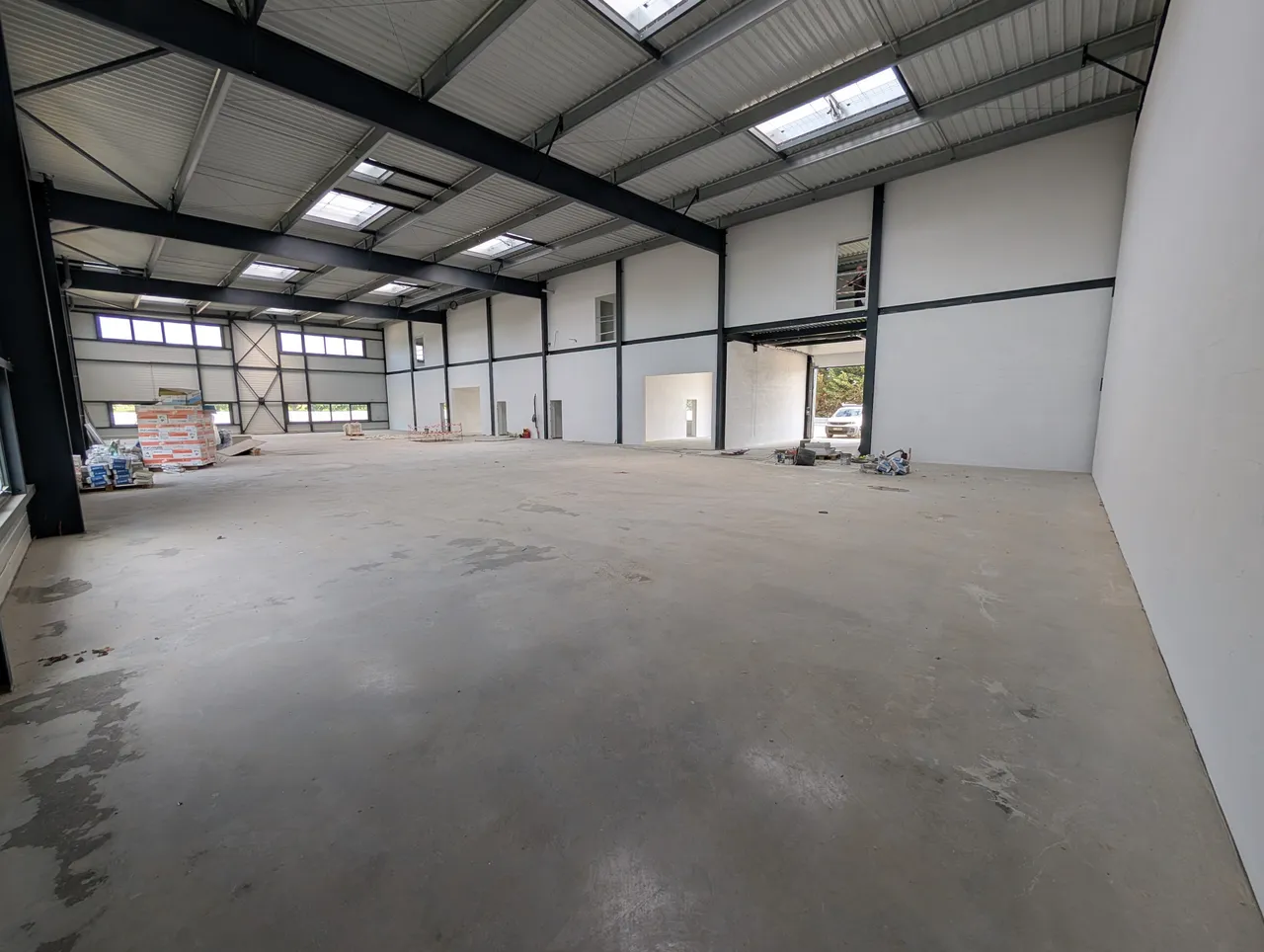 logistics - Activités / Bureaux À Vendre - gallery - 2