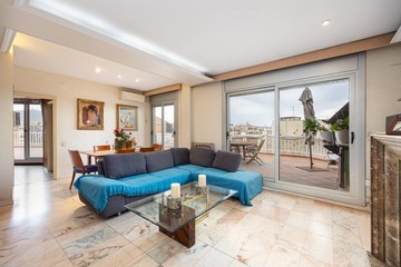 living - 107m² apartment with 117m² terrace for sale in Eixample Left - featured
