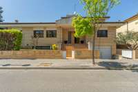 living - Casa / villa de 416m² en venta en Girona Centro, Girona - gallery thumbnail - 1