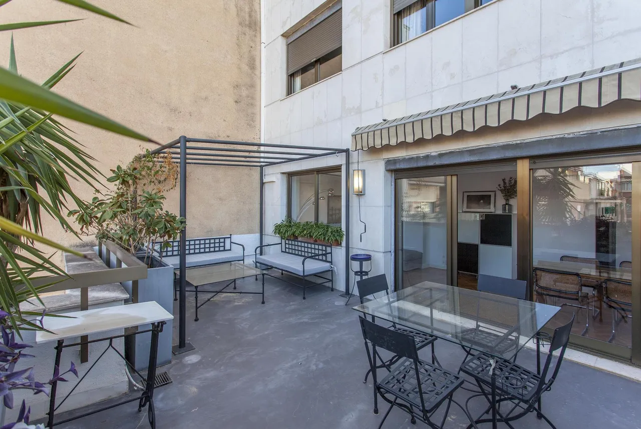living - Ático de 2 dormitorios con terraza, en alquiler en Pla del Real - gallery - 7