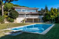 living - Finca con 2 casas en venta en Sant Andreu de Llavaneres - gallery thumbnail - 3