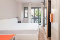 living - Como 2 - Living - Dils - gallery thumbnail - 7