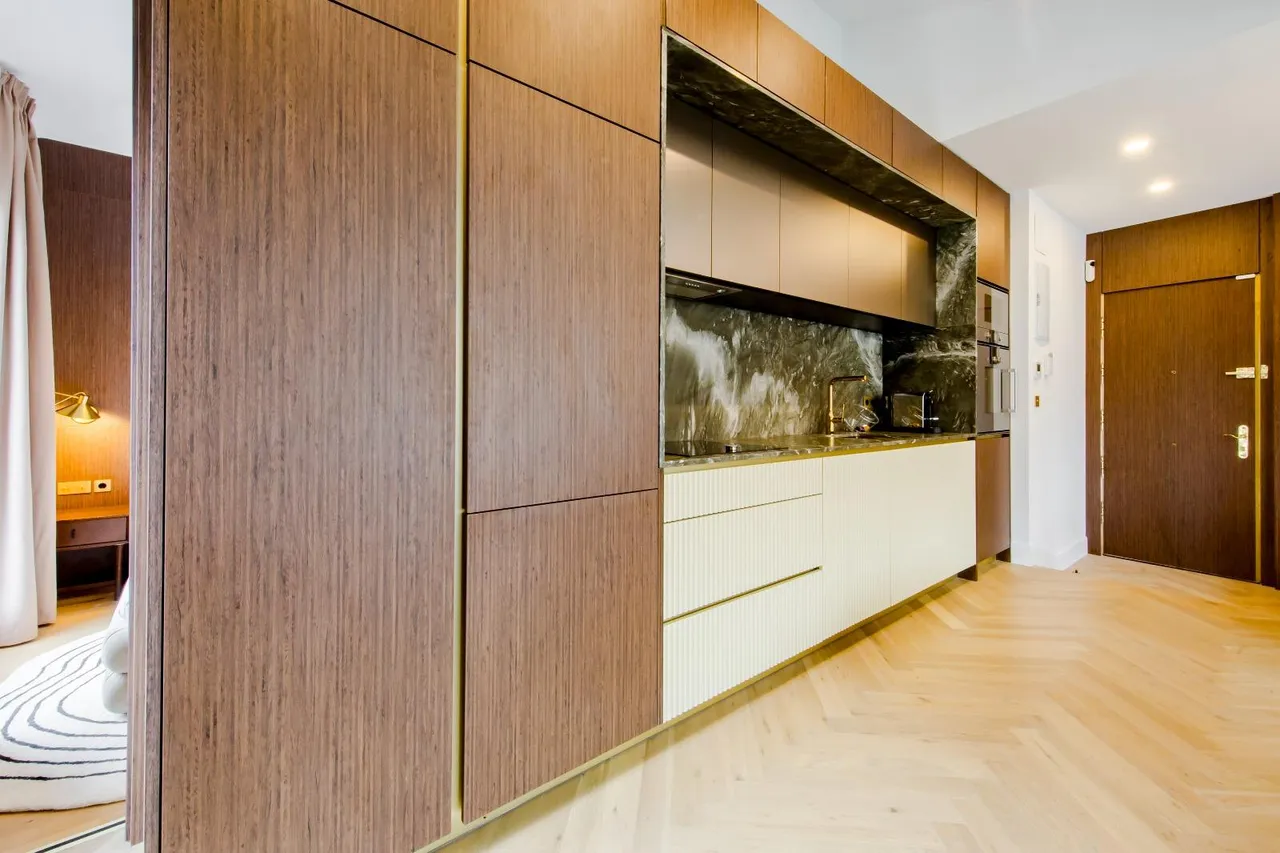 living - Ático de 120m² en alquiler en Cortes / Huertas, Madrid - gallery - 9