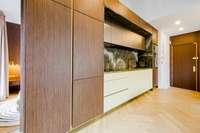 living - Ático de 120m² en alquiler en Cortes / Huertas, Madrid - gallery thumbnail - 9