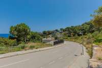 living - Parcela de 2,398m² en venta en Blanes, Costa Brava - gallery thumbnail - 10