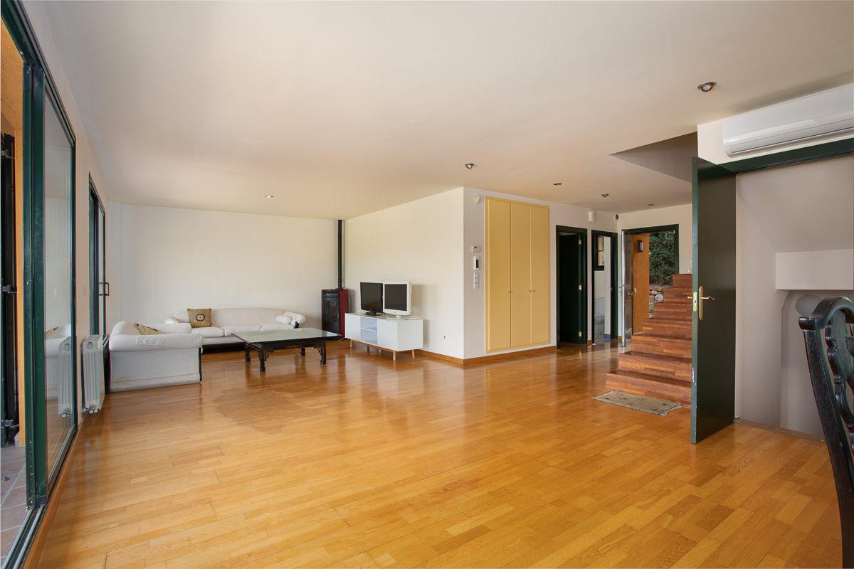 living - 459m² house / villa for sale in El Gironés, Girona - gallery thumbnail - 6