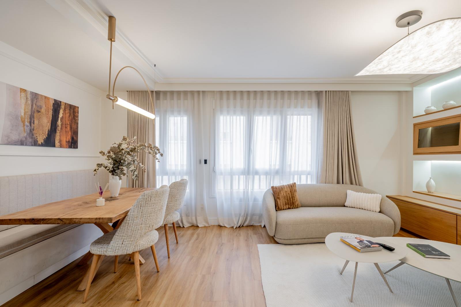 living - 103m² apartment for rent in Recoletos, Madrid - gallery - 6