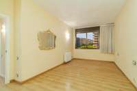 living - Piso de 144m² con 18m² terraza en venta en Pedralbes - gallery thumbnail - 7