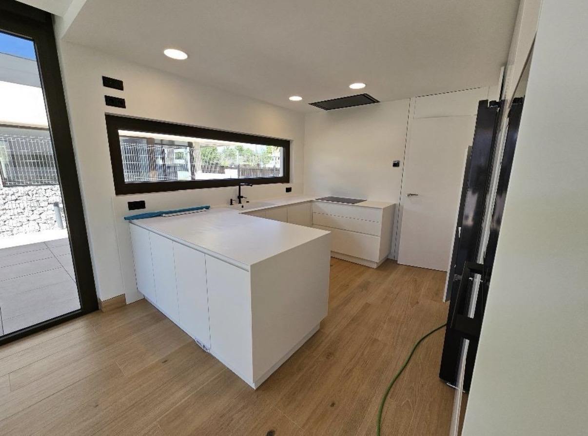 living - 370m² country house for rent in Majadahonda, Madrid - gallery thumbnail - 8