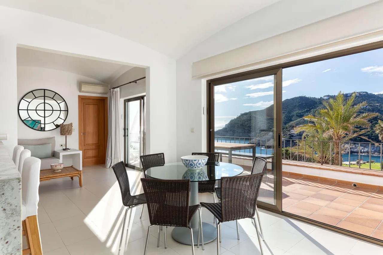 living - Piso de 141m² en venta en Sa Tuna, Costa Brava - gallery - 6