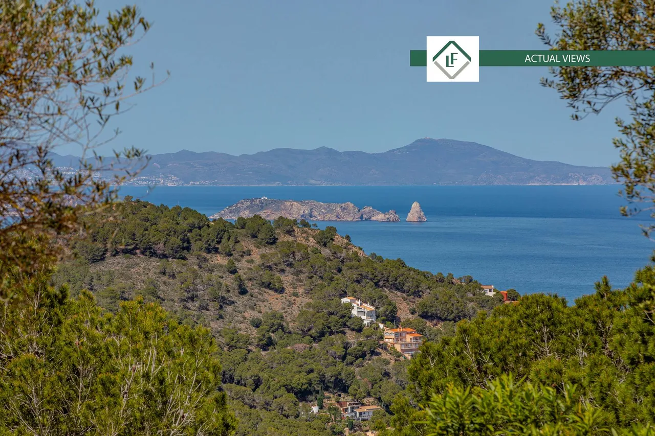 living - 2,237m² plot for sale in Sa Tuna, Costa Brava - gallery - 8