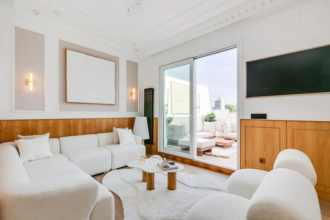 living - 140m² penthouse for sale in Castellana, Madrid - gallery - 5