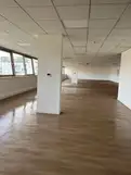 logistics - Entrepôt / Bureaux À Louer - gallery thumbnail - 3