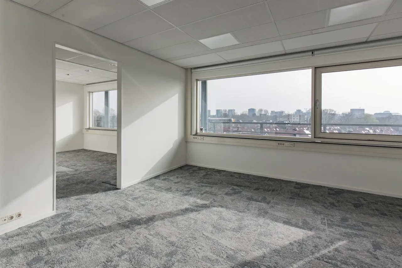 office - M15 - Office - Dils - gallery - 9