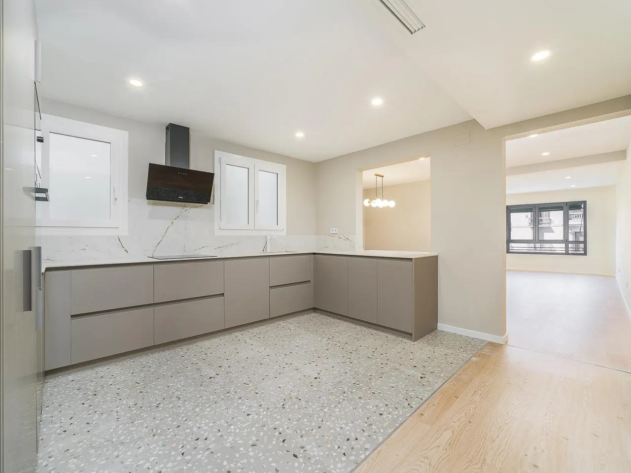 living - Piso de 138m² en venta en Gótico, Barcelona - gallery - 9