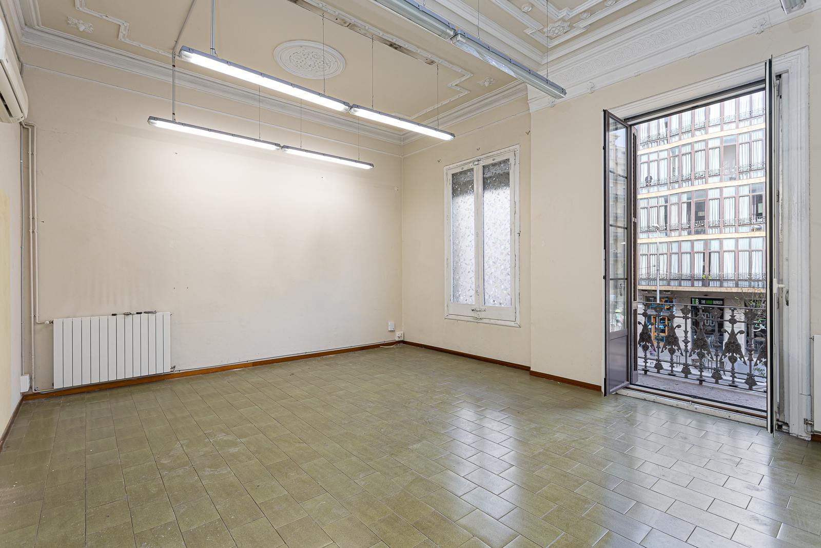 living - 148m² apartment for sale in Eixample Left, Barcelona - gallery thumbnail - 7