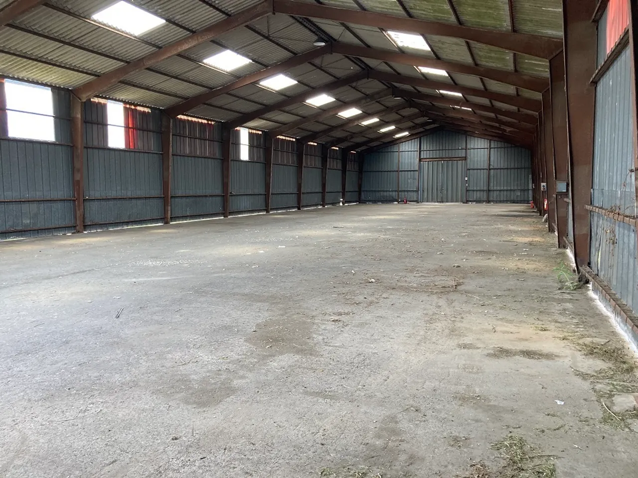 logistics - Warehouse / Offices For Rent - For Sale - gallery - 7