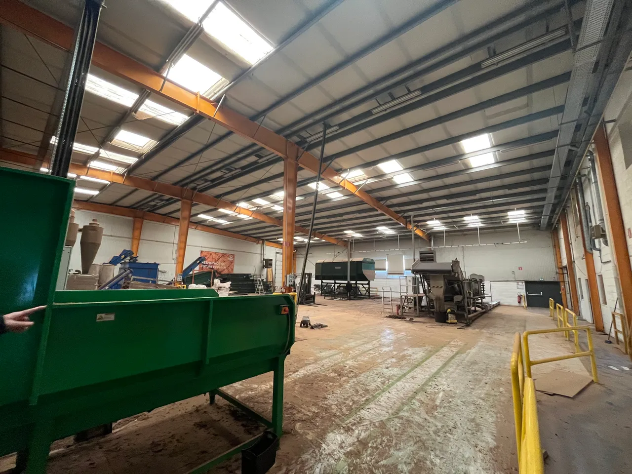 logistics - Light Industrial Premises / Offices For Rent - gallery - 5
